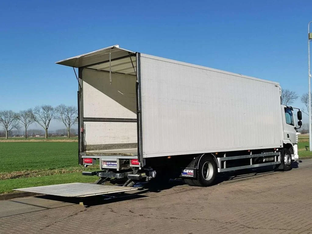 Livraison 2 Camion de livraison