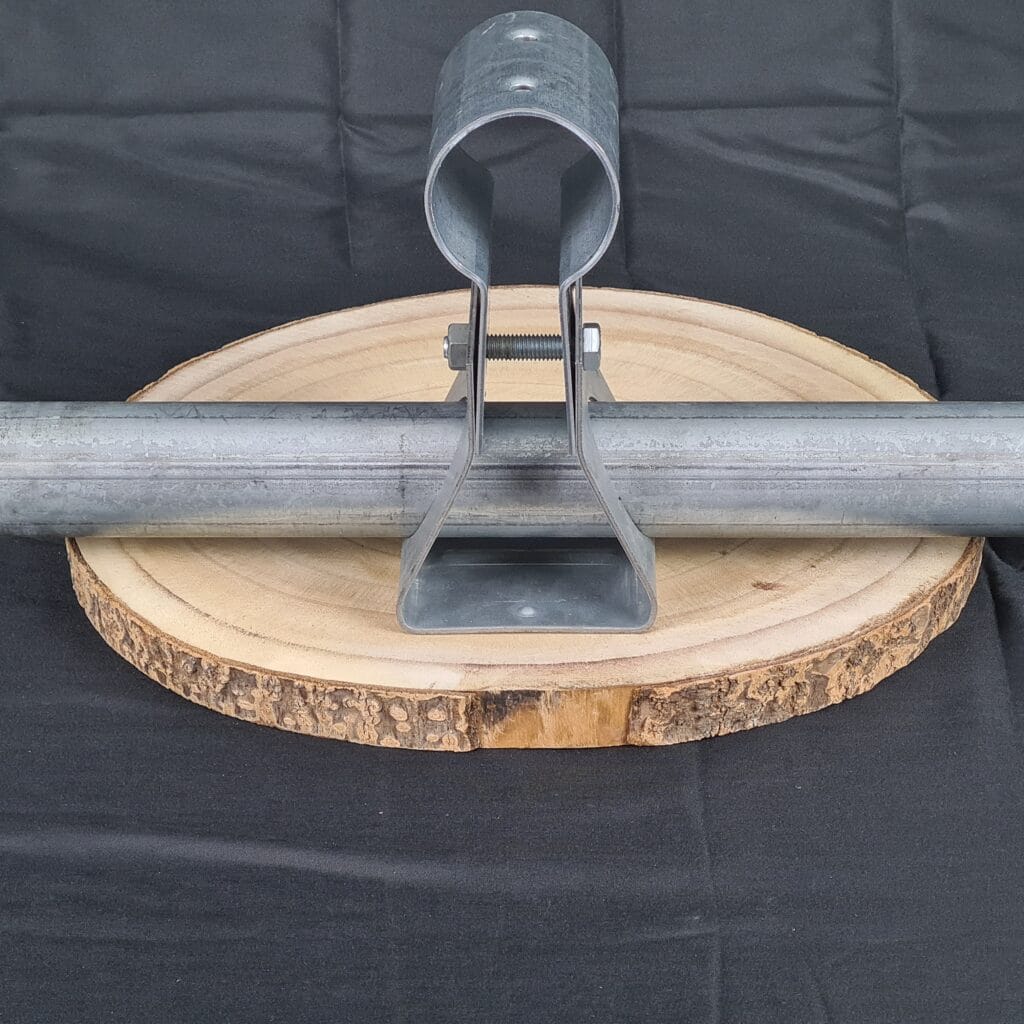 Assemblage noeud faîtage face